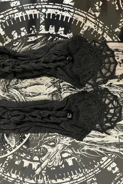 Bitten Black Widow Gloves -Goth Accessories Sales Gothic Beautiful Gloves 1800x1800