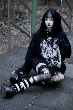 Love At First Bite Striped Leg Warmers [Black/White] -Goth Accessories Sales Gothic Girl Fashion 1800x1800