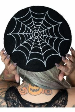 Web Beret Hat [Black/White]