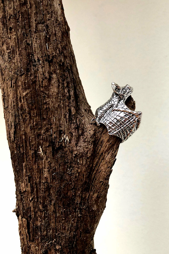 Vampire Bat Hugger Ring 6 Vampire Bat Hugger Ring - Image 6
