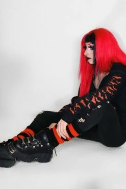 Bloodthirst Striped Leg Warmers [Black/Red] -Goth Accessories Sales STriped Emo Leg Warmers 1800x1800