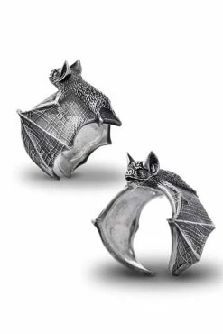 Vampire Bat Hugger Ring 8 Vampire Bat Hugger Ring -Goth Accessories Sales attitude clothing fledermaus ring p27155 44417 imagecopy 1800x1800